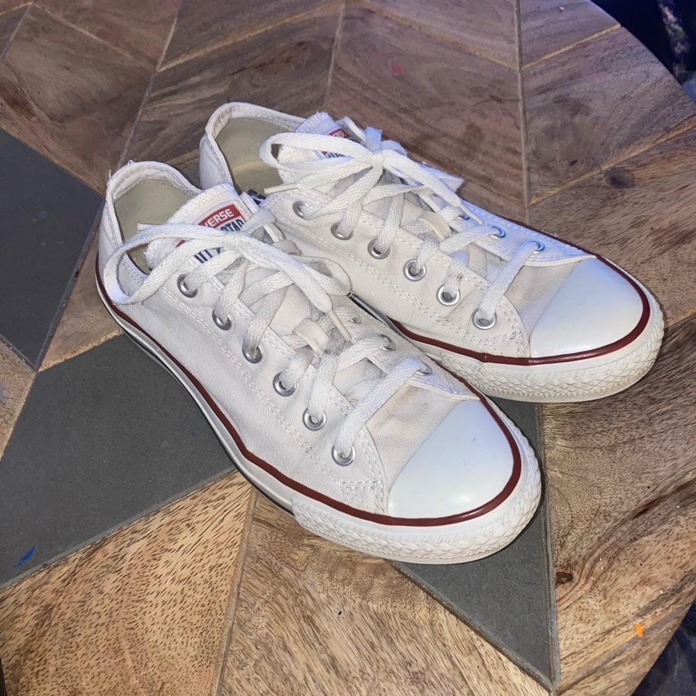 Converse for men or women white